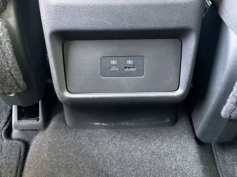 Used 2023 Nissan Rogue SV image 15