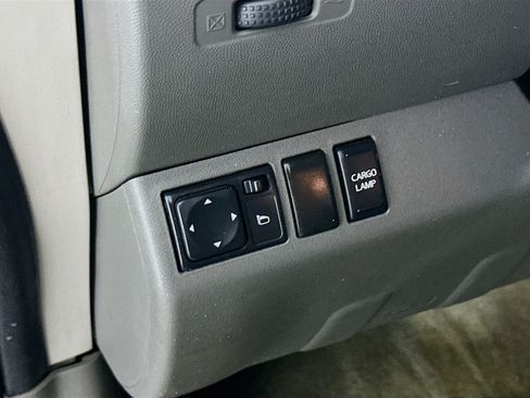 Used 2018 Nissan Frontier SV w/ Value Truck Package RWD image 16