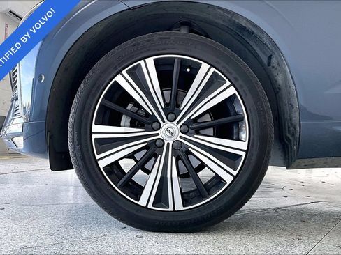 Used 2023 Volvo XC60 B5 Plus w/ Protection Package Premier FWD image 8