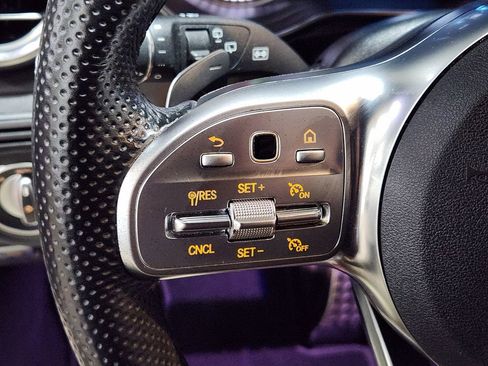 Used 2022 Mercedes-Benz GLC 300 image 47