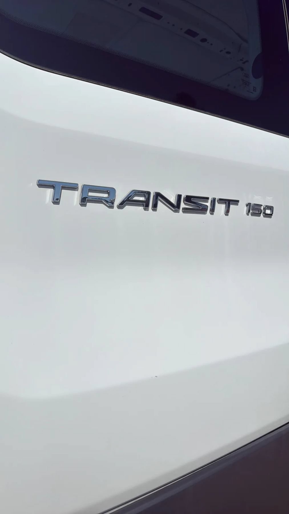 Used 2018 Ford Transit 150 130 Low Roof RWD image 9