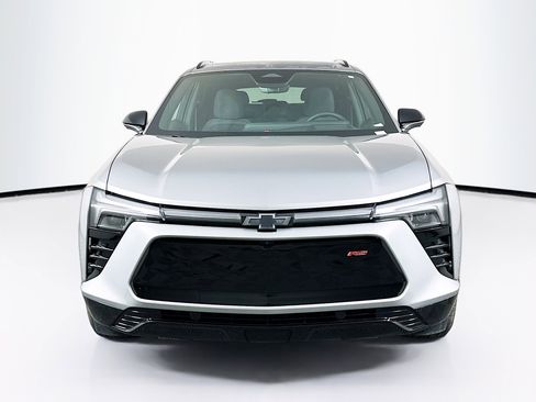 Used 2024 Chevrolet Blazer EV RS AWD/4WD image 2
