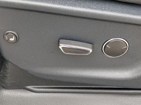 Used 2021 Ford F150 XLT image 21