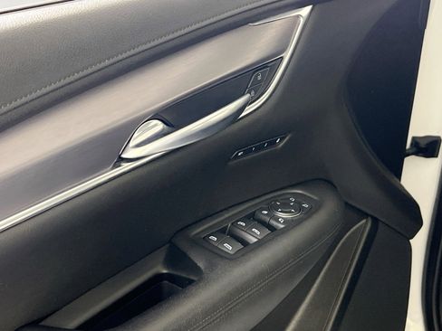 Used 2019 Cadillac XT5 Luxury image 17