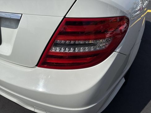Used 2012 Mercedes-Benz C 250 Sedan image 30