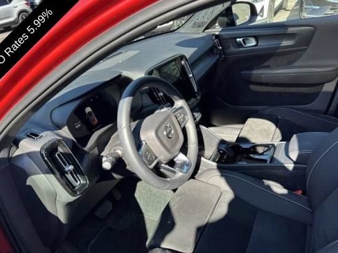 Used 2023 Volvo C40 P8 Recharge Plus AWD/4WD image 3