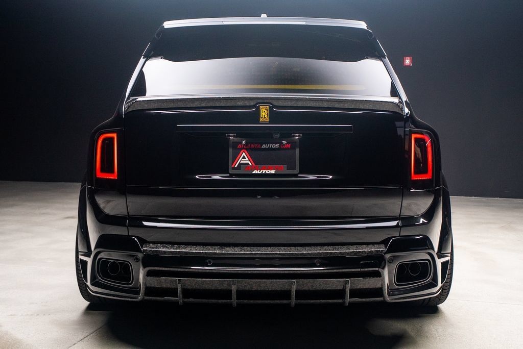 Used 2025 Rolls-Royce Cullinan AWD/4WD image 29