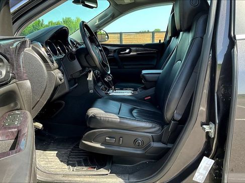 Used 2017 Buick Enclave Leather w/ Trailering Package, 4500 LBS. AWD/4WD image 27