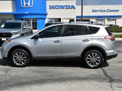 Used 2017 Toyota RAV4 Limited FWD image 6