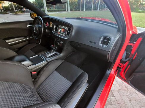 Used 2022 Dodge Charger GT image 35