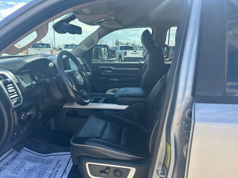 Used 2020 RAM 1500 Laramie AWD/4WD image 10