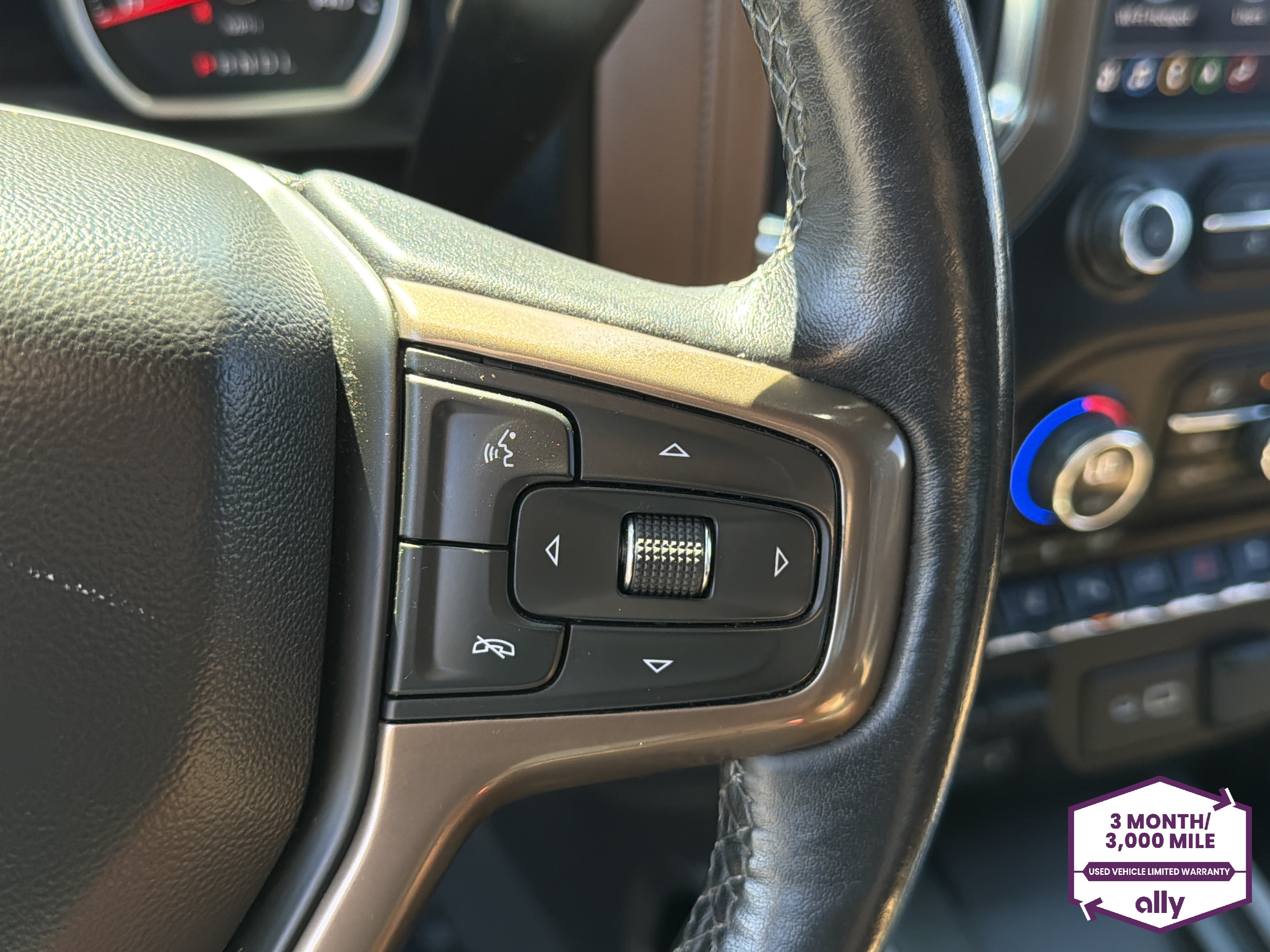 Used 2022 Chevrolet Silverado 3500 High Country w/ Safety Package II AWD/4WD image 18