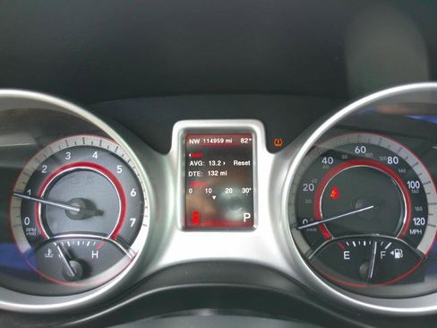 Used 2017 Dodge Journey Crossroad FWD image 21