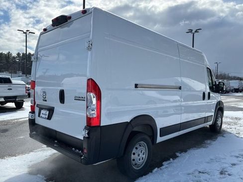 Used 2023 RAM ProMaster 2500 image 3