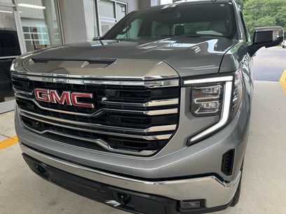 Used 2023 GMC Sierra 1500 SLT w/ SLT Premium Package