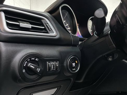 Used 2015 Maserati Ghibli image 34