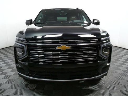 New 2026 Chevrolet Suburban High Country w/ Sun And Tow Package image 32
