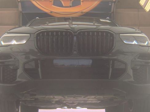 Used 2022 BMW X5 xDrive40i w/ Premium Essential Package image 7