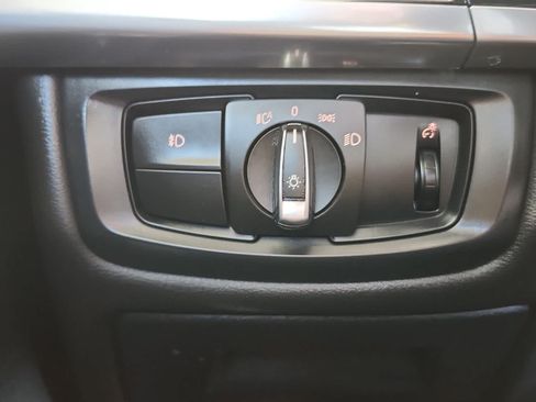 Used 2018 BMW X5 sDrive35i RWD image 23