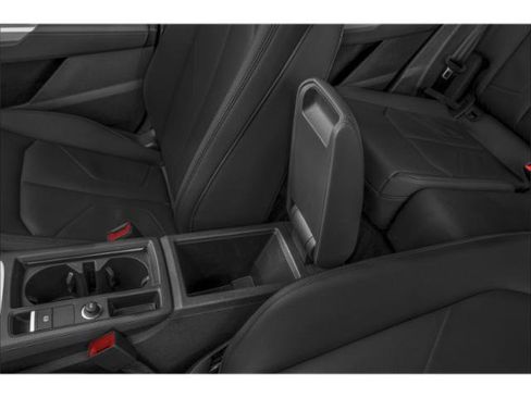 Used 2023 Audi Q3 2.0T Premium w/ Convenience Package AWD/4WD image 13