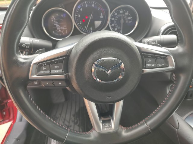 Used 2016 MAZDA MX-5 Miata Grand Touring RWD image 11