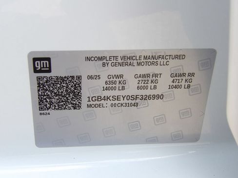 Used 2025 Chevrolet Silverado 3500 W/T AWD/4WD image 59