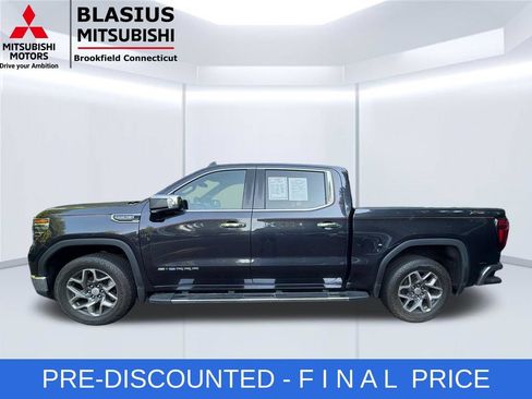 Used 2023 GMC Sierra 1500 SLT w/ SLT Premium Package AWD/4WD image 14