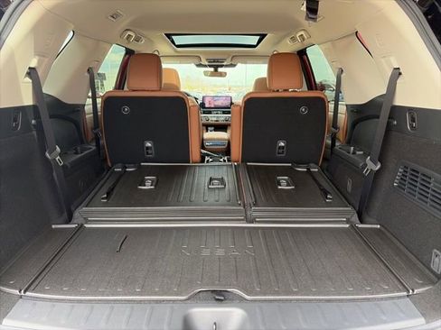 New 2026 Nissan Pathfinder Platinum FWD image 20