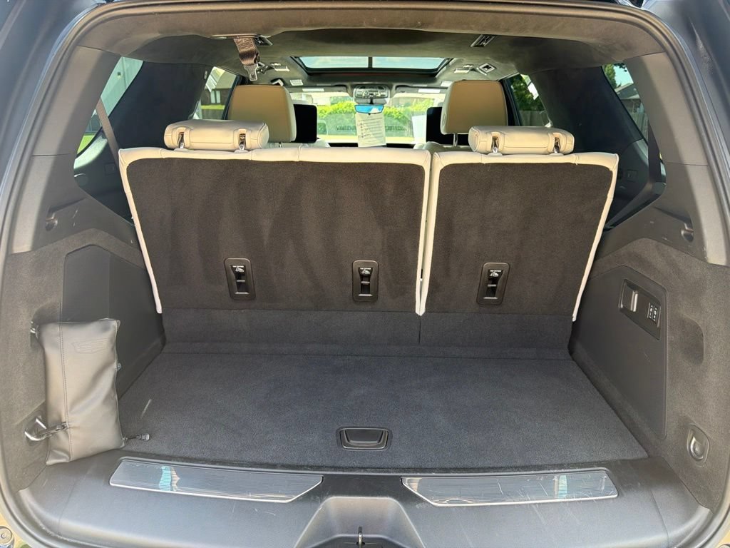 Certified 2026 Cadillac Escalade V AWD/4WD image 34