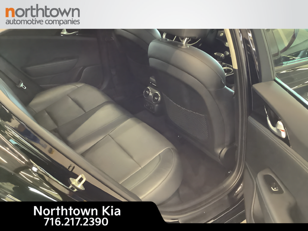 Used 2019 Kia Stinger AWD/4WD image 19