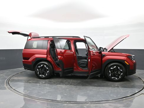 Used 2025 Hyundai Santa Fe SEL w/ Tow & Go Package image 48