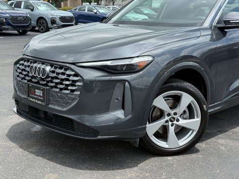 Certified 2025 Audi Q5 Premium w/ Premium Plus AWD/4WD image 2