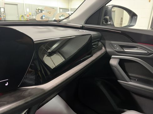 Certified 2025 Audi Q5 Premium w/ Convenience Package image 18