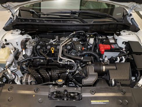 Certified 2021 Nissan Altima 2.5 SR image 18