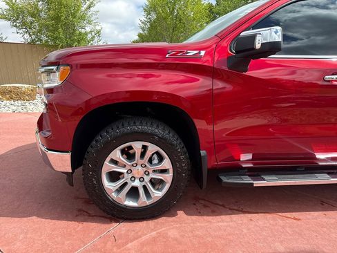 Used 2026 Chevrolet Silverado 1500 LTZ w/ LTZ Convenience Package II AWD/4WD image 33