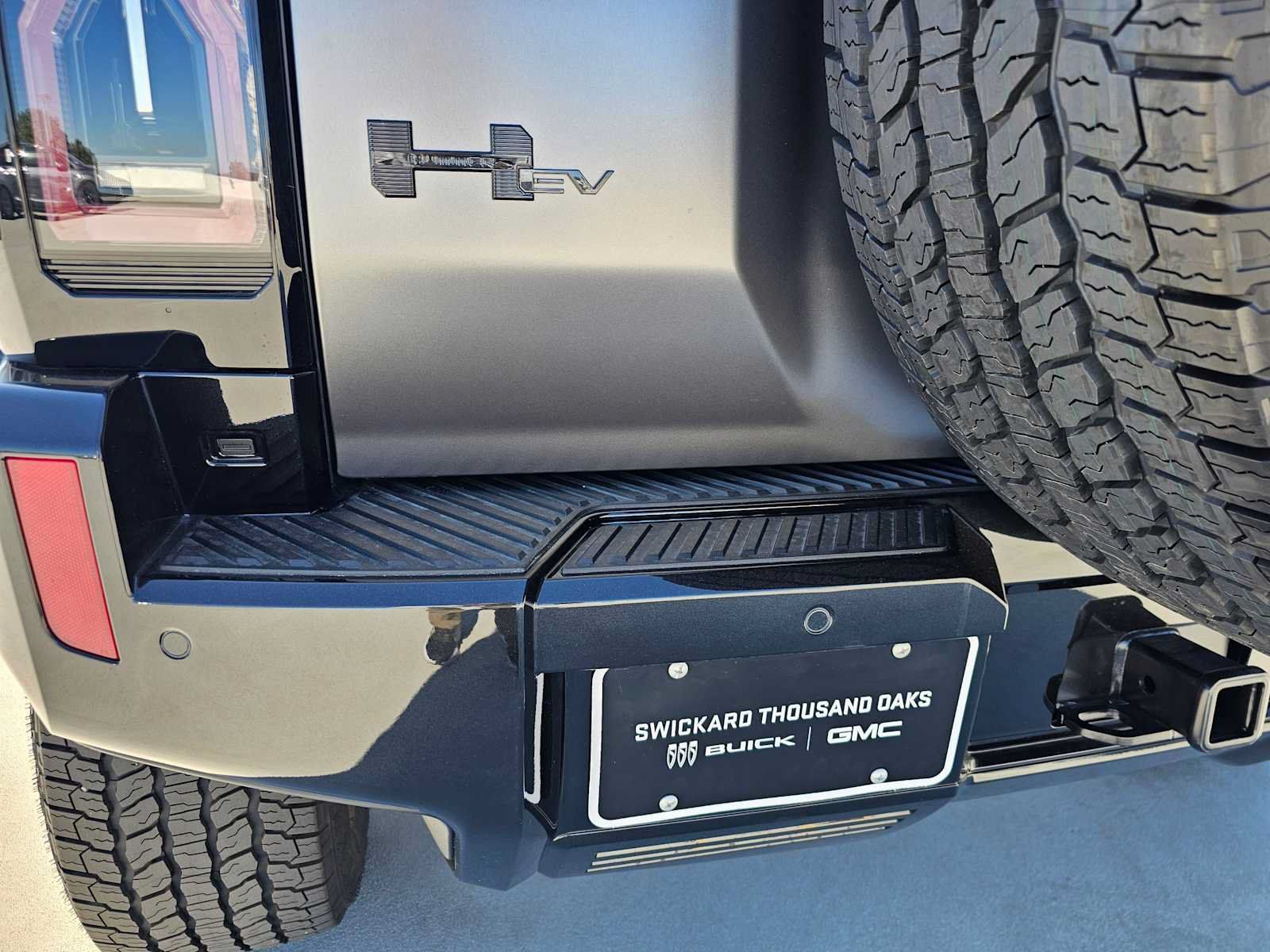 New 2026 GMC Hummer EV 3X w/ Carbon Fiber Edition Package AWD/4WD image 13
