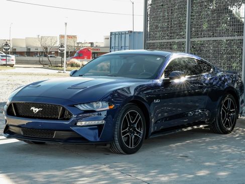 Used 2019 Ford Mustang GT Premium image 6