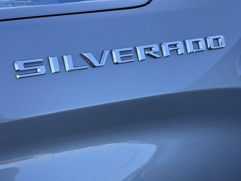 Used 2025 Chevrolet Silverado 1500 LT image 5
