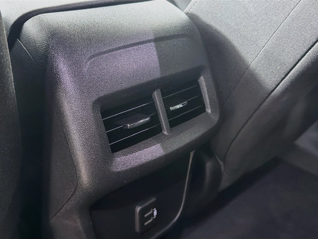 Used 2024 Chevrolet Equinox LT AWD/4WD image 24