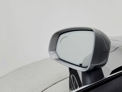 New 2025 Volvo XC90 B6 Plus w/ Protection Package Premier image 27