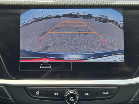 Used 2023 Buick Encore GX Essence w/ Experience Buick Package FWD image 15