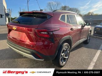 Certified 2024 Chevrolet Trax LT w/ Driver Confidence Package video 2