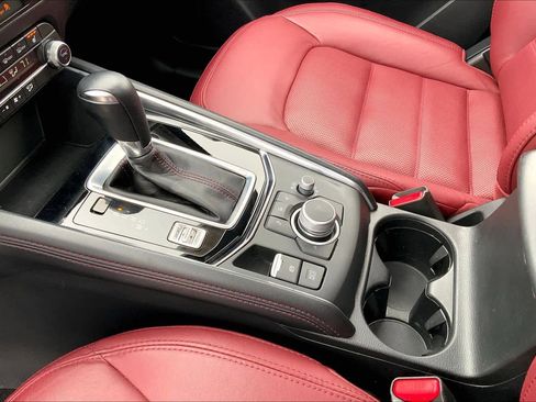 Used 2023 MAZDA CX-5 Carbon Edition image 17