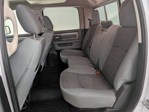 Used 2019 RAM 1500 Classic SLT w/ SLT Plus D←cor Group AWD/4WD image 14