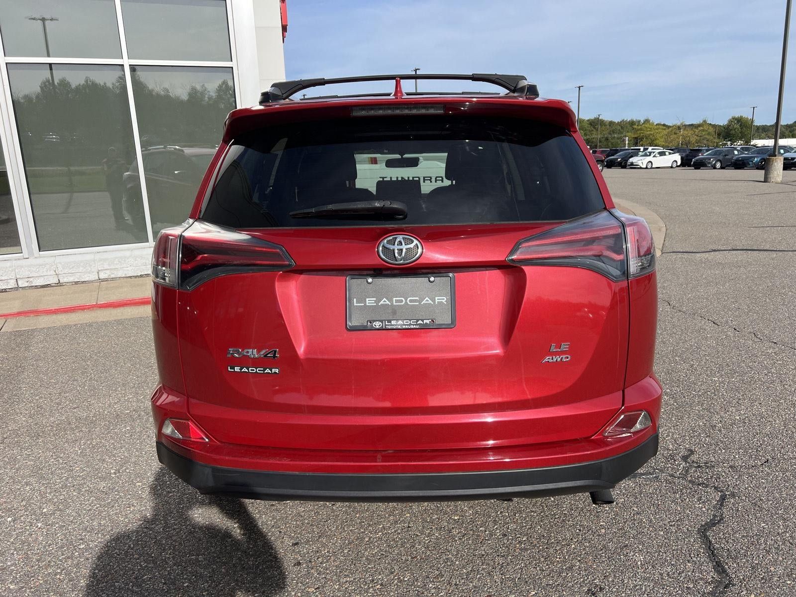 Used 2016 Toyota RAV4 LE AWD/4WD image 15