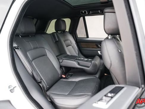 Used 2018 Land Rover Range Rover HSE image 63