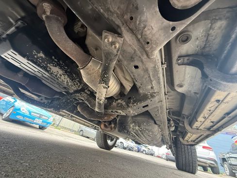 Used 2005 Toyota 4Runner Limited image 31