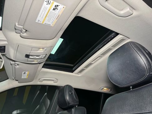 Used 2016 Mercedes-Benz GL 450 4MATIC image 41