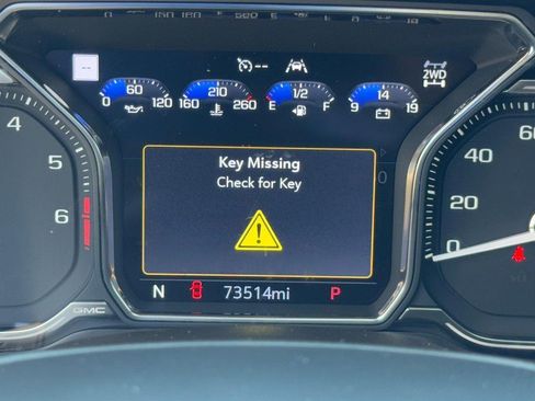 Used 2021 GMC Yukon AT4 w/ AT4 Premium Plus Package image 22