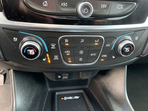 Certified 2023 Chevrolet Traverse Premier w/ Redline Edition image 18